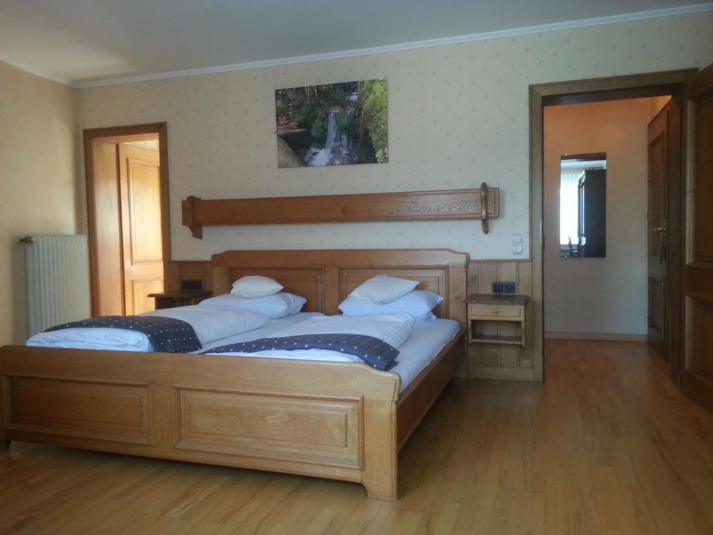 Hotel Ritschlay Bollendorf Exteriör bild